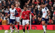 星空体育亚洲官网-英超比赛赛季正酣，冠军之争激烈