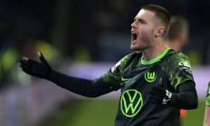 星空体育vip注册-包含沃尔夫斯堡中场表现出色，或成为球队关键人物的词条