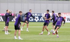 星空体育app-包含日本队欧洲杯预选赛大动作，全力备战冲击高峰的词条