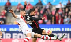 星空体育官方-巴黎圣日耳曼主场不败阿贾克斯难以取胜