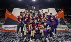 星空体育入口-巴萨客场逆转胜利，继续追赶榜首两队