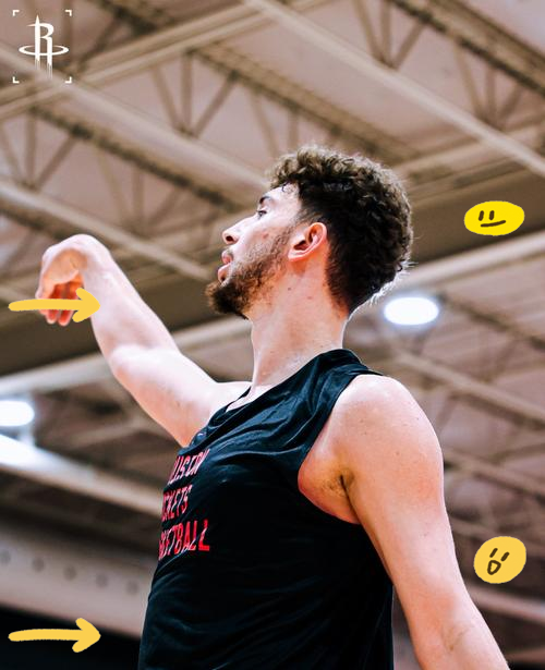 河南球员在比赛中表现出色，荣膺最佳球员