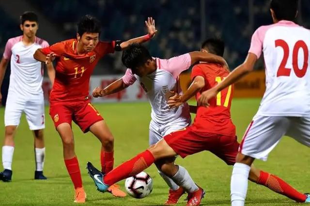 尤文图斯战胜强敌，成功挺进下一轮