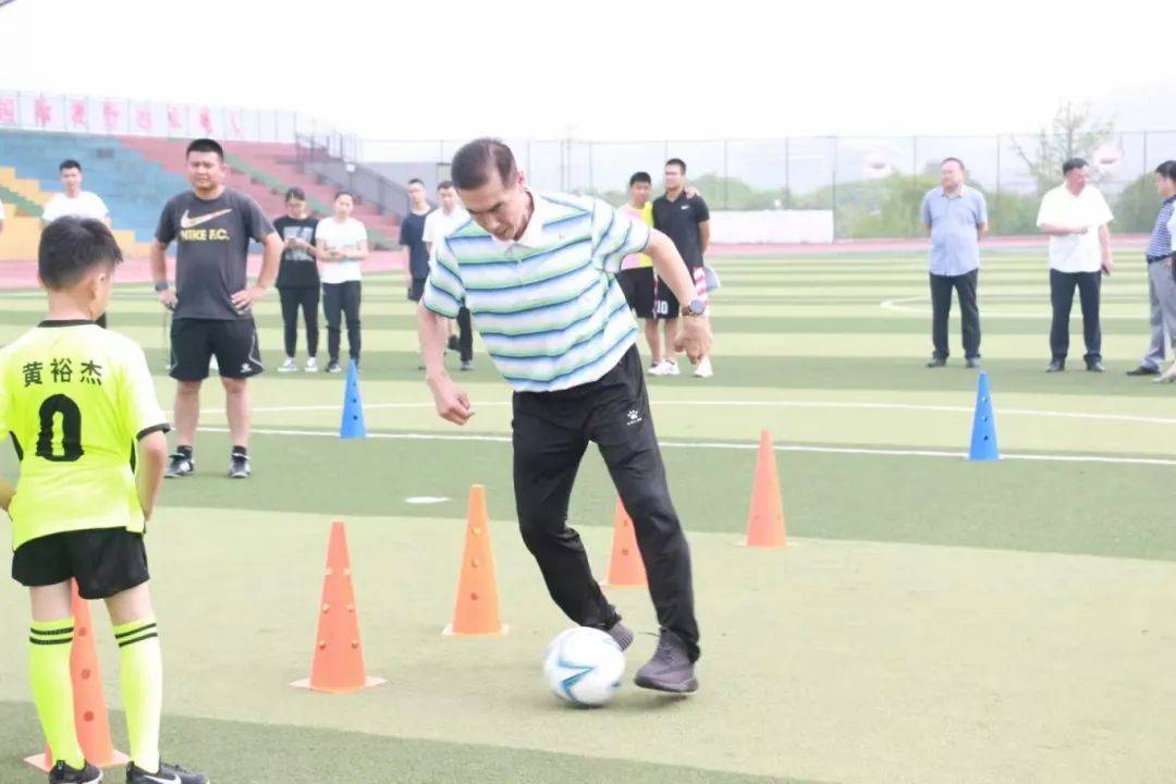 南美劲旅备战国际比赛,展望更高荣耀的简单介绍 南美劲旅备战国际比赛,展望更高荣耀的简单介绍