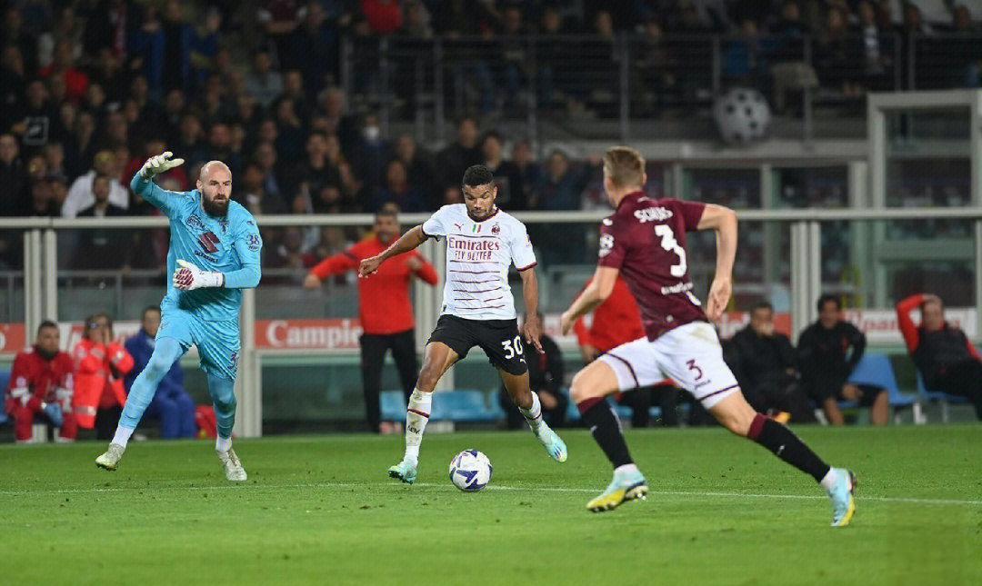 包含阿尔梅里亚客场失利,伤透教练心的词条 包含阿尔梅里亚客场失利,伤透教练心的词条