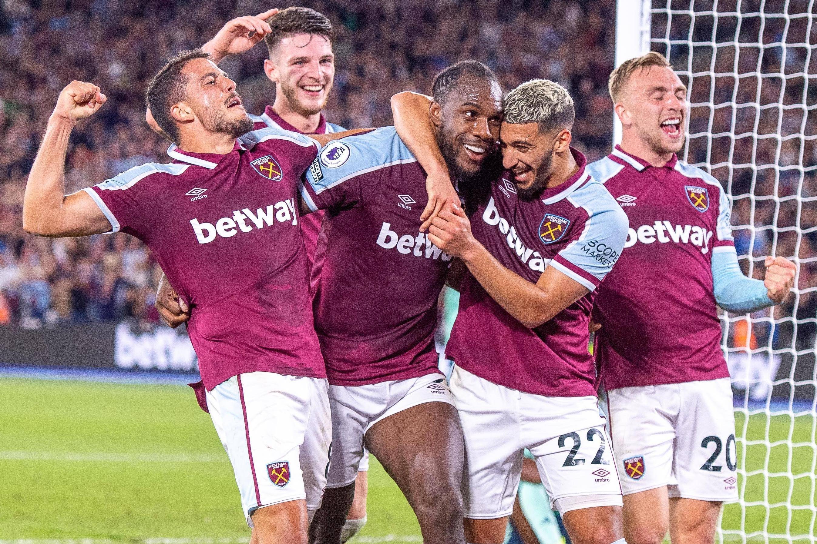 西汉姆联客场逆转,近期状态逐步回升的简单介绍 西汉姆联客场逆转,近期状态逐步回升的简单介绍