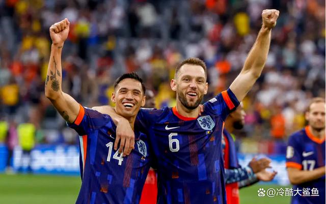 关于国际踢球大赛风云再起:谁将问鼎?的信息 关于国际踢球大赛风云再起:谁将问鼎?的信息