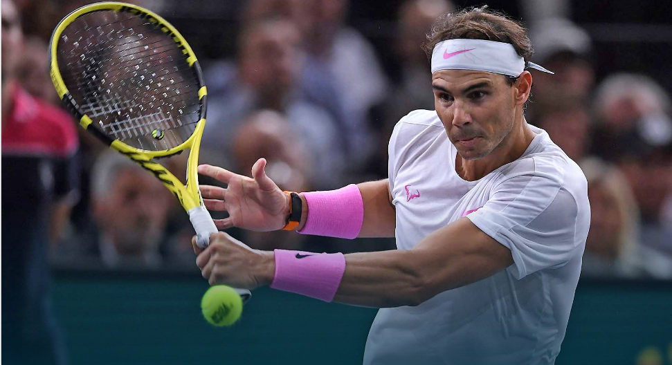 西班牙选手稳扎稳打，成功晋级