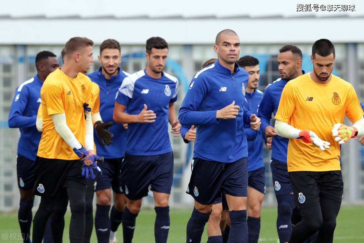 包含申饭队近期表现出色，成为劲旅之一的词条