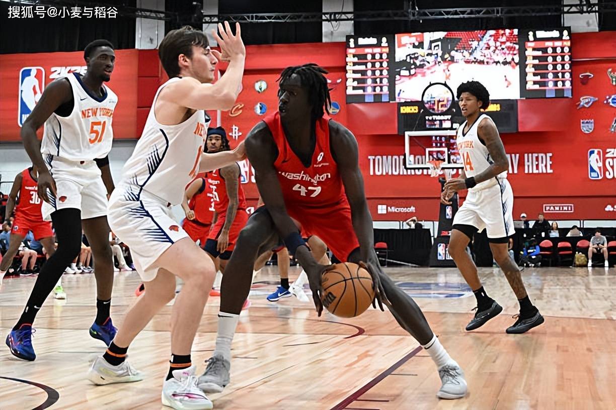 包含澳大利亚新星在国际赛场崭露头角的词条