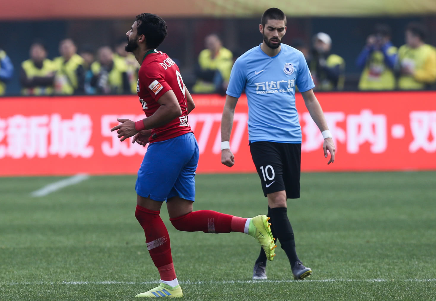 大连一方客场击败建业，重拾自信