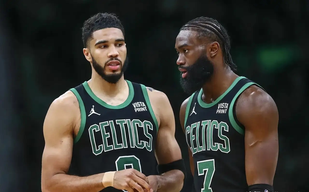 关于凯尔特人锋线爆发，助球队迎来五连胜的信息