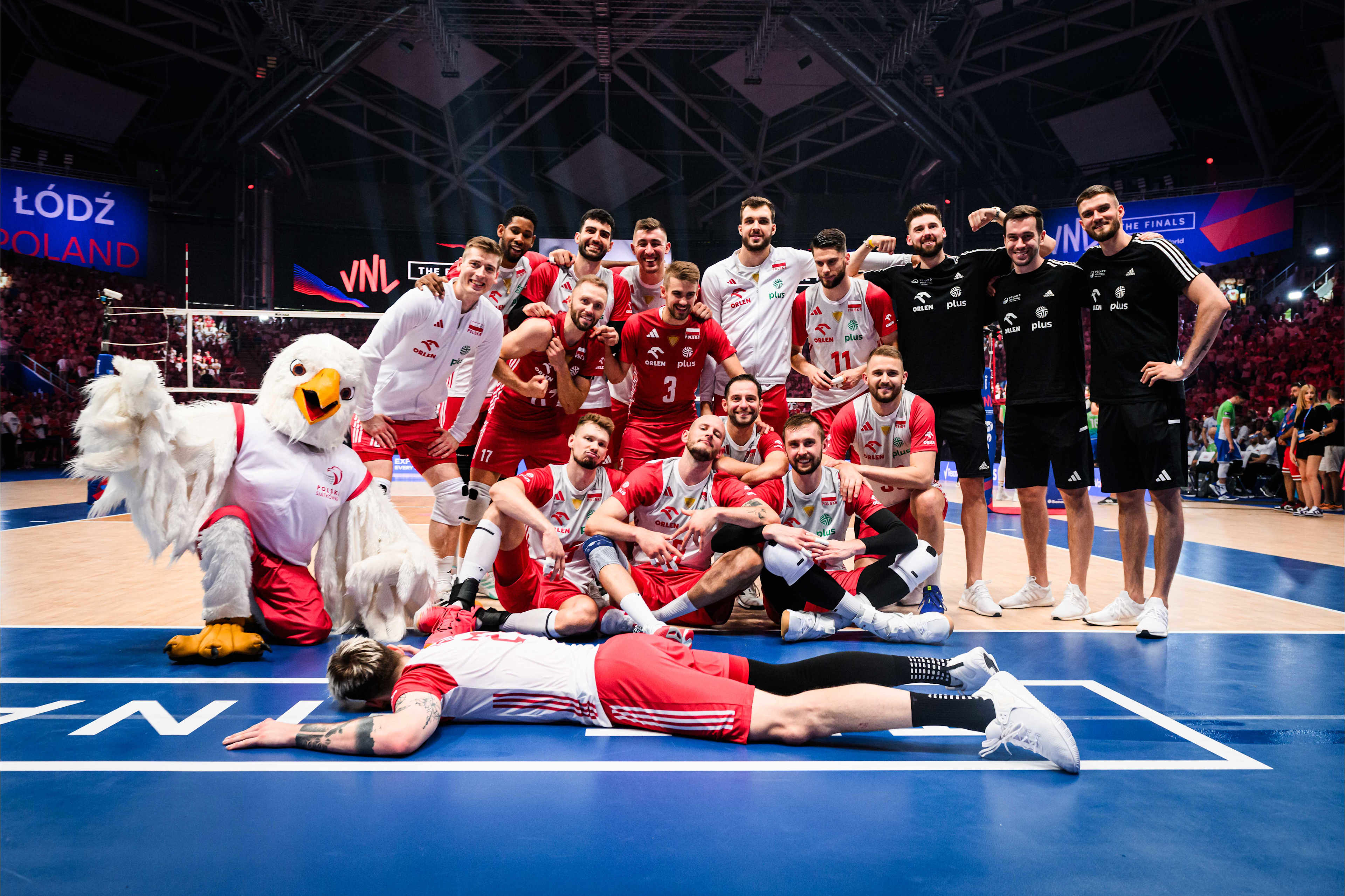 波兰在主场击败斯洛伐克，小组出线微希望的简单介绍