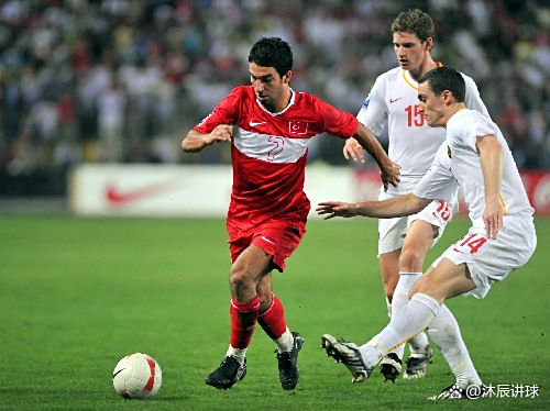 捷克队取得欧洲杯资格赛胜利 捷克队取得欧洲杯资格赛胜利