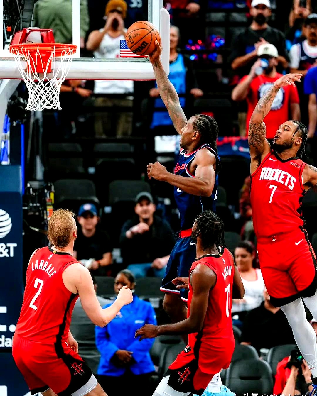 包含快船队连胜势不可挡,冲击西部榜首位置的词条 包含快船队连胜势不可挡,冲击西部榜首位置的词条