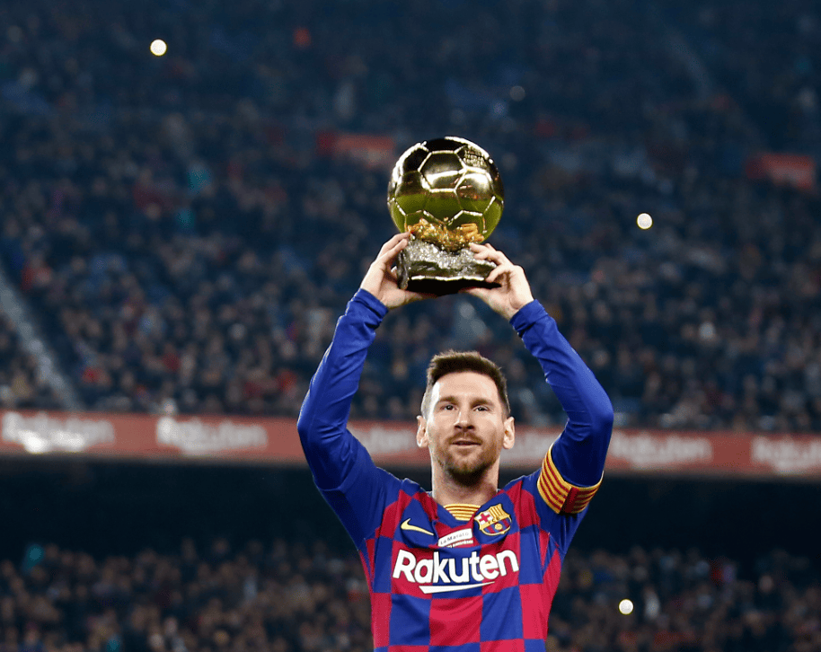 梅西梅开二度,巴萨大胜奥萨苏纳 梅西梅开二度,巴萨大胜奥萨苏纳