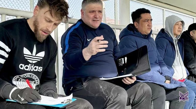 西班牙球队教练团队的执教方式 西班牙球队教练团队的执教方式