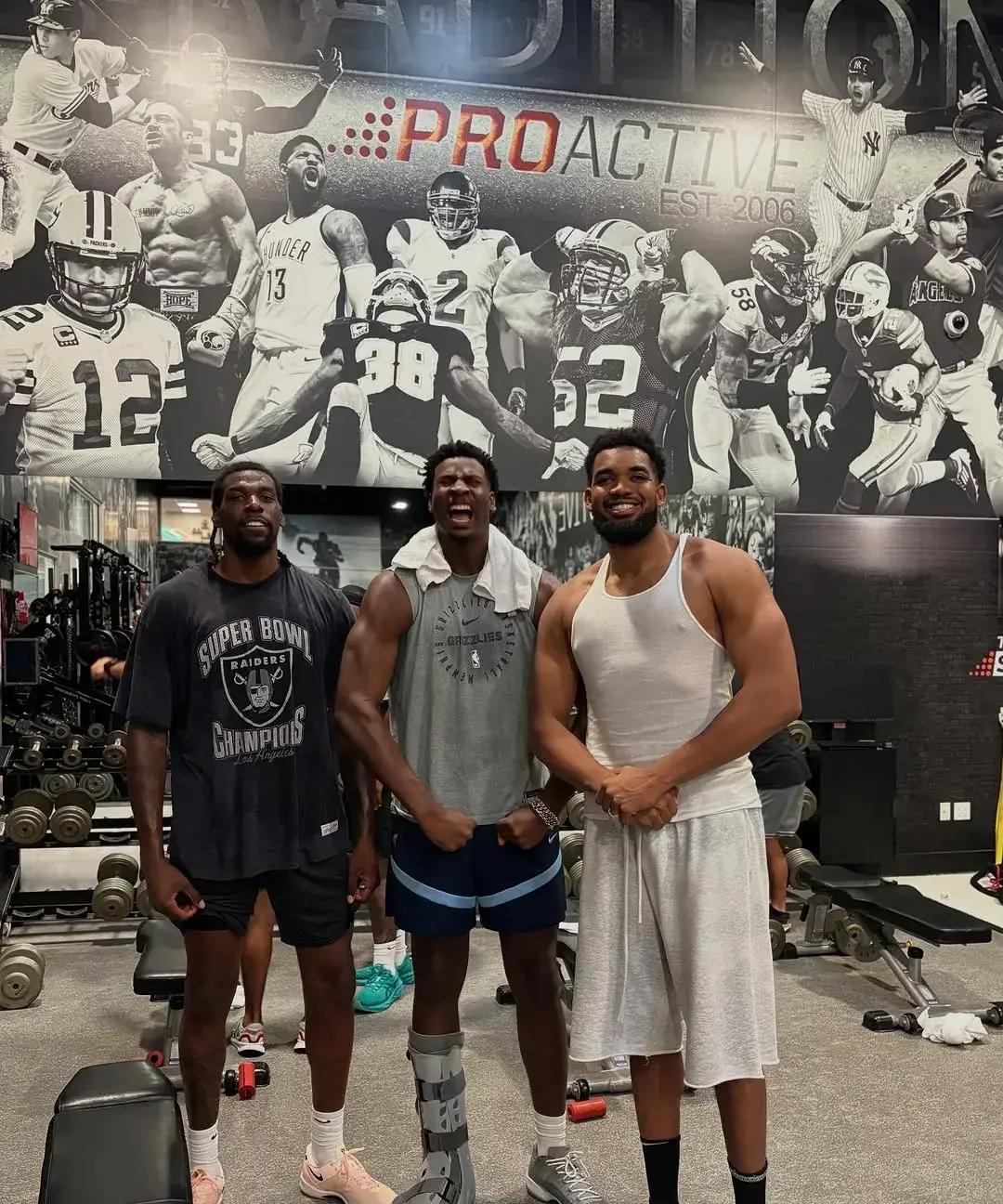 森林狼惨败湖人,唐斯30分 森林狼惨败湖人,唐斯30分