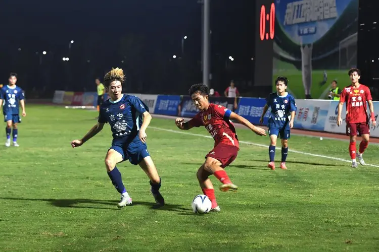 包含精彩比赛一触即发,球迷期待激战的词条 包含精彩比赛一触即发,球迷期待激战的词条