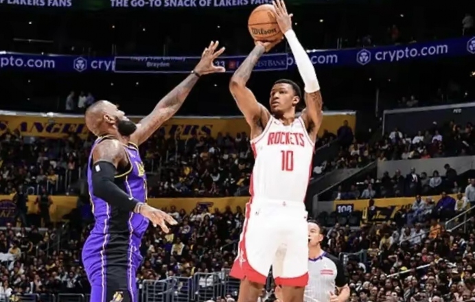 关于湖人队备战焦点，期待下一轮比赛的信息